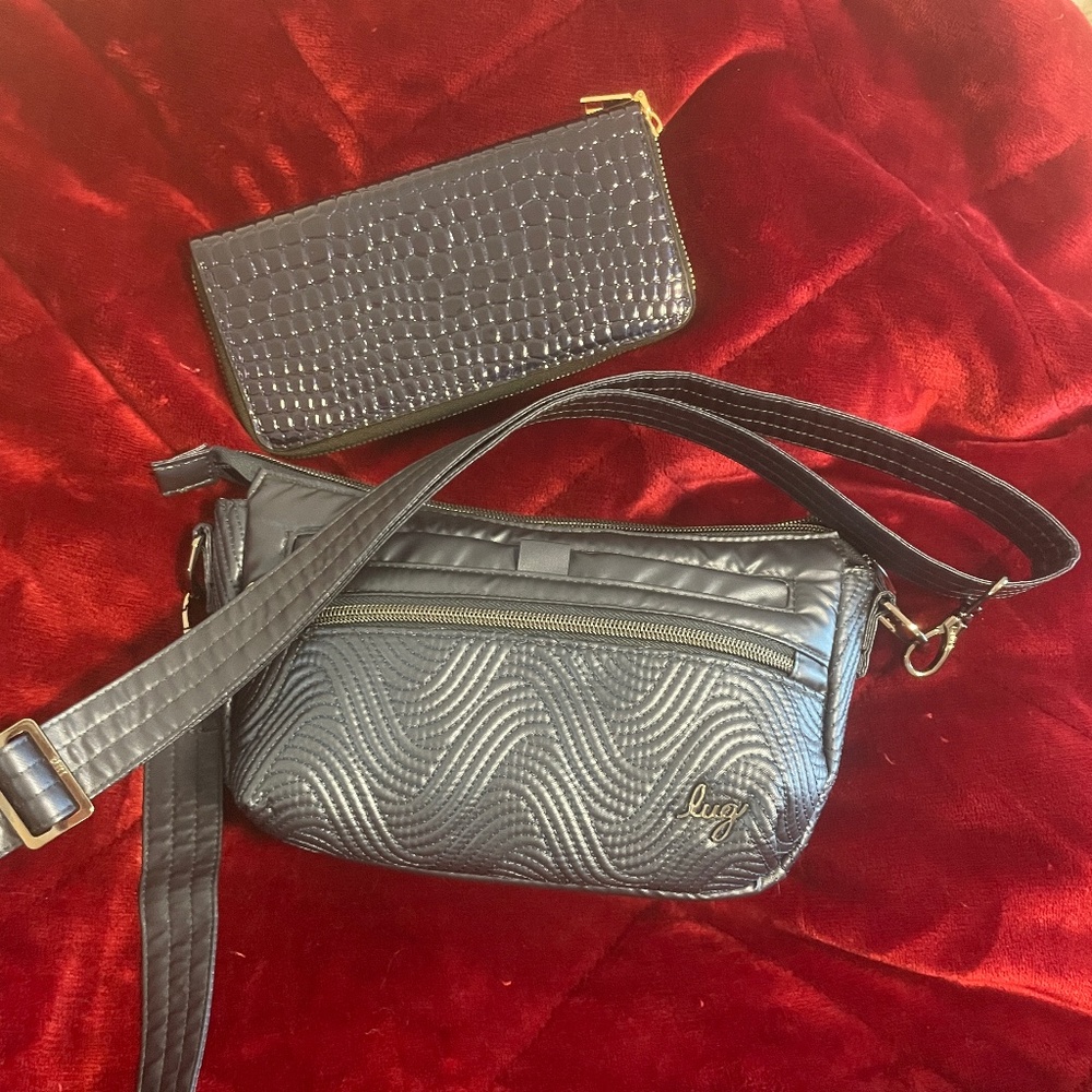 LUG - Crossbody with free wallet - NWOT